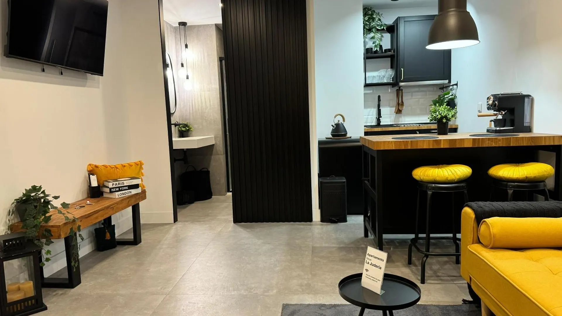 Apartamento Deluxe Lajuderia Con Parking Gratis Cordoba